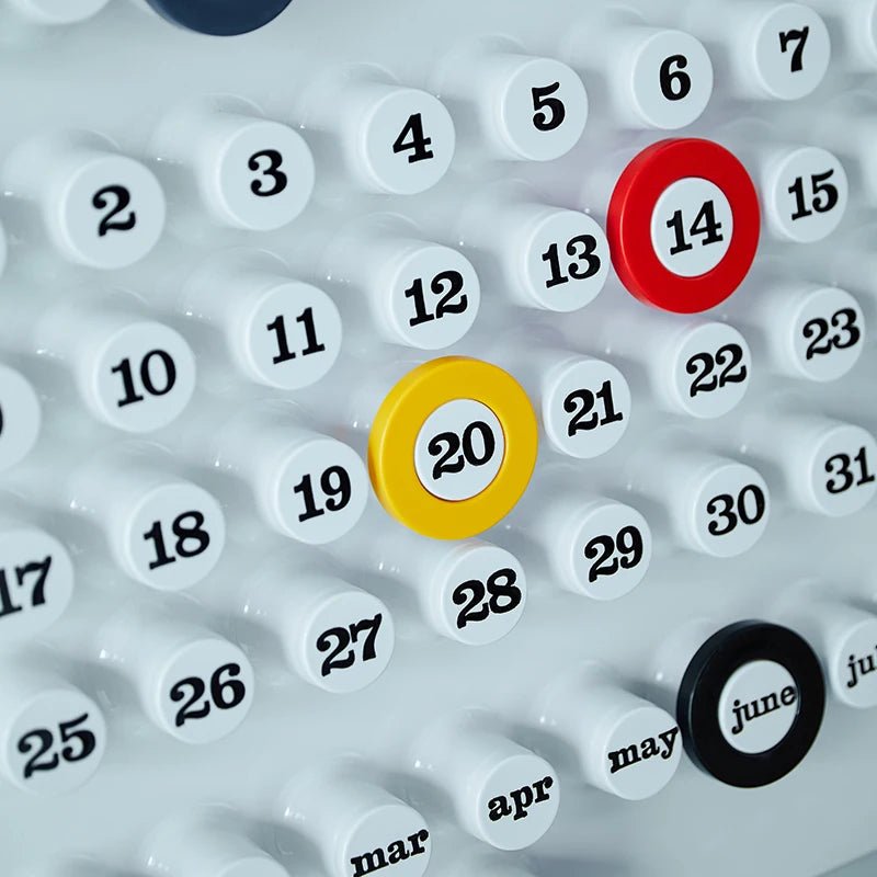 Mid - Ancient Retro Kalendar - LIVORA